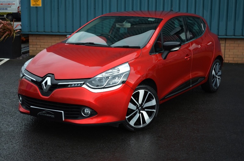 RENAULT CLIO 0.9TCe Dynamique S MediaNav 13 2013