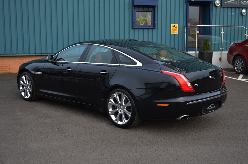 JAGUAR XJ 5.0 V8 Portfolio 2011