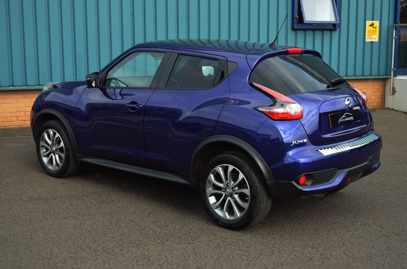 NISSAN JUKE 1.2 Dig-T Tekna 64 2014