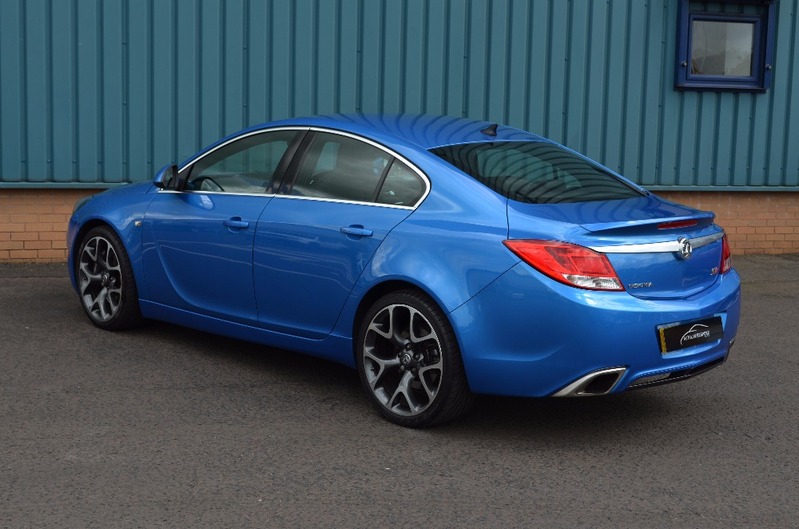 VAUXHALL INSIGNIA VXR 2.8T 59 2009