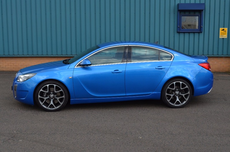 VAUXHALL INSIGNIA VXR 2.8T 59 2009