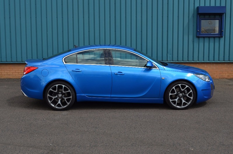 VAUXHALL INSIGNIA VXR 2.8T 59 2009