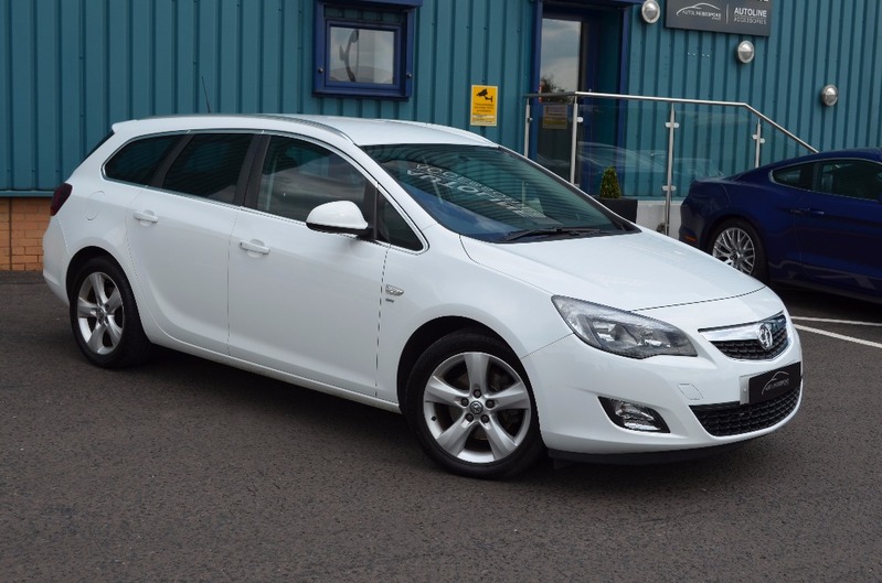 VAUXHALL ASTRA 2.0 CDTI SRI Estate 11 2011