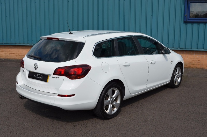 VAUXHALL ASTRA 2.0 CDTI SRI Estate 11 2011