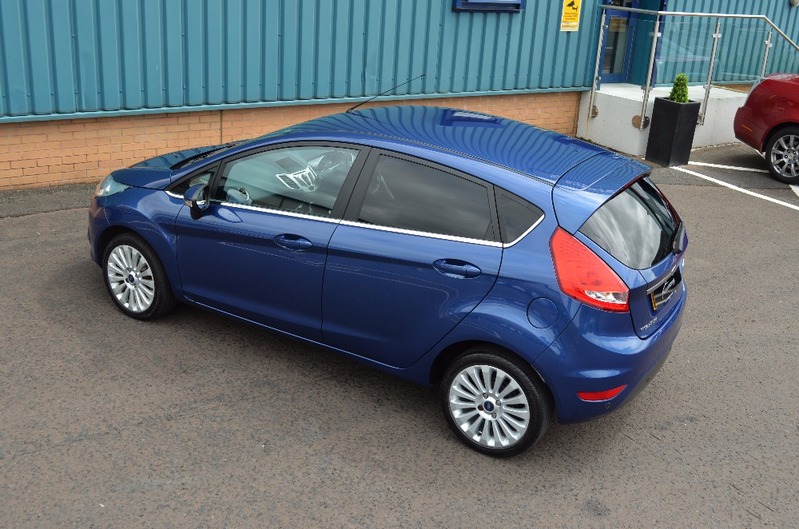 FORD FIESTA 1.4 Titanium 5dr 10 2010