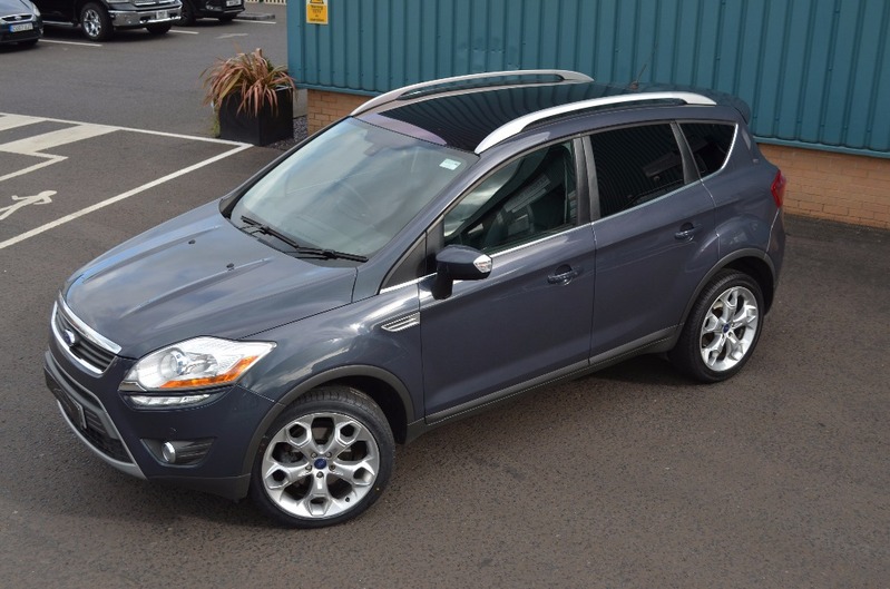 FORD KUGA 2.0 TDCi Titanium X 4wd 61 2011