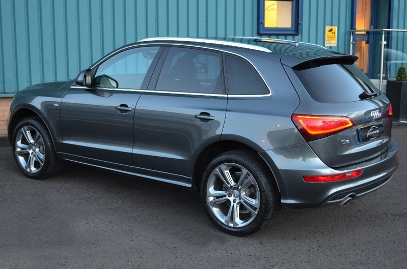 AUDI Q5 2.0 TDI S Line Plus Quattro 14 2014