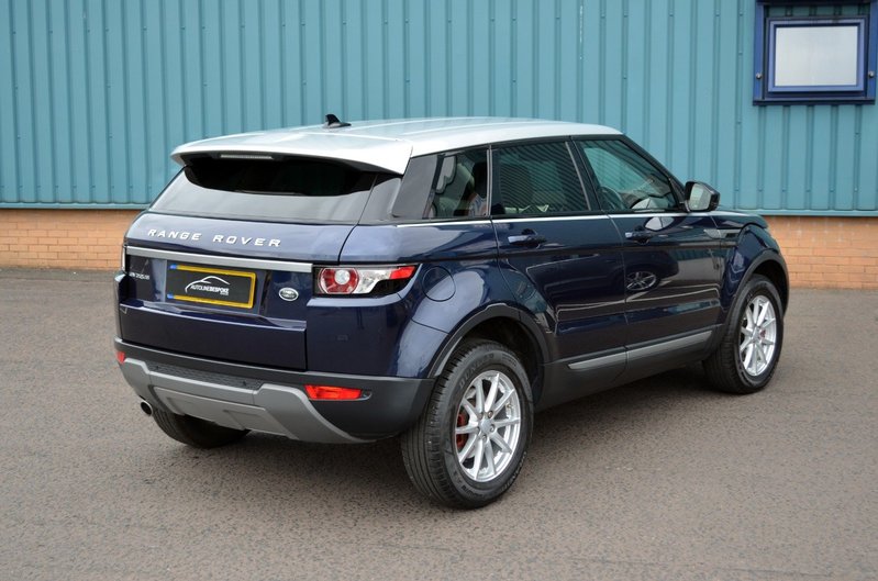 LAND ROVER RANGE ROVER Evoque 2.2 ED4 Pure Tech 64 2014