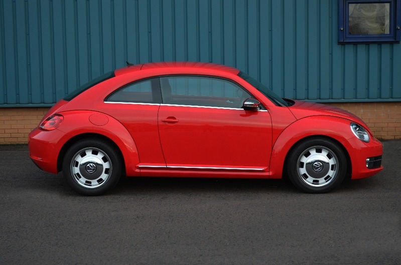 VOLKSWAGEN BEETLE 2.0 TDI Design 62 2012