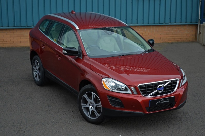 VOLVO XC60 2.4 SE LUX D4 AWD 62 2013