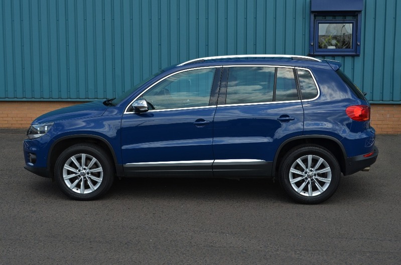 VOLKSWAGEN TIGUAN 2.0 TDI Bluemotion Tech SE DSG 4WD 12 2012