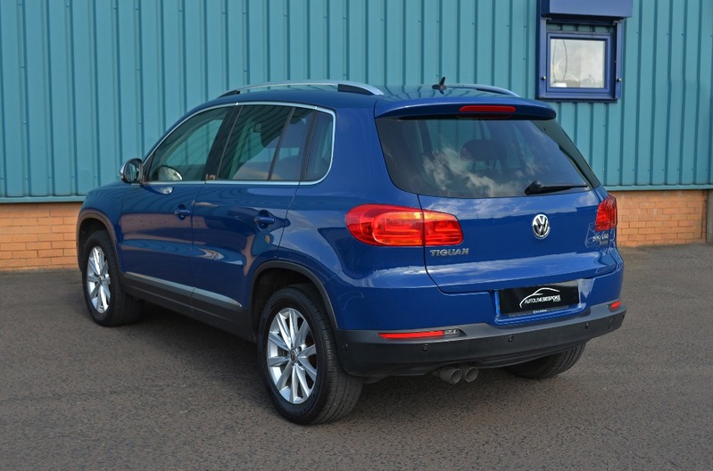 VOLKSWAGEN TIGUAN 2.0 TDI Bluemotion Tech SE DSG 4WD 12 2012