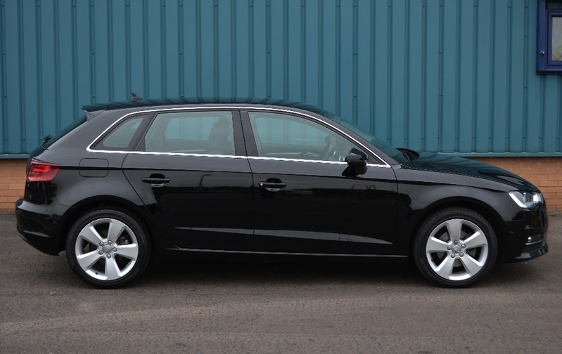 AUDI A3 1.4 TFSI Sportback 63 2013