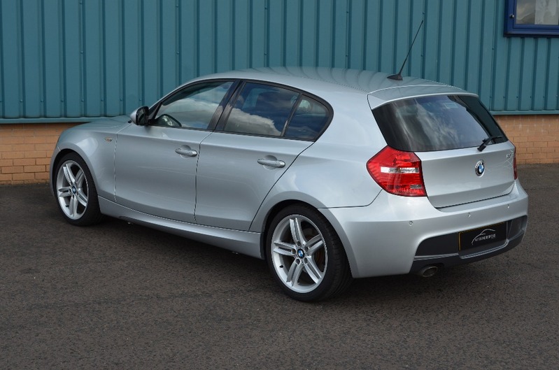 BMW 1 SERIES 2.0 118d M-Sport 5dr 2011