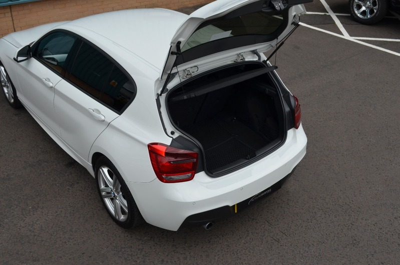 BMW 1 SERIES 118d M-Sport 2012